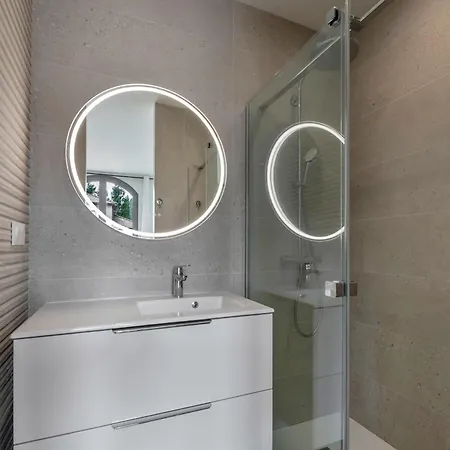 Maison Moderne - Proche - Port - Thalasso Σπίτι διακοπών *
